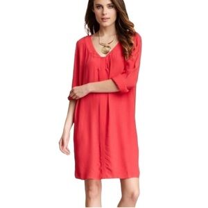 BCBGMaxAzria Rosetta Slip On Dress. 3/4 Sleeve V-Neck. Bright Poppy Size S #1174